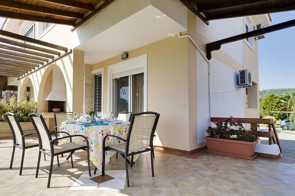 Villa Nefeli - Akti Salonikiou A Áyios Nikólaos Ngoại thất bức ảnh